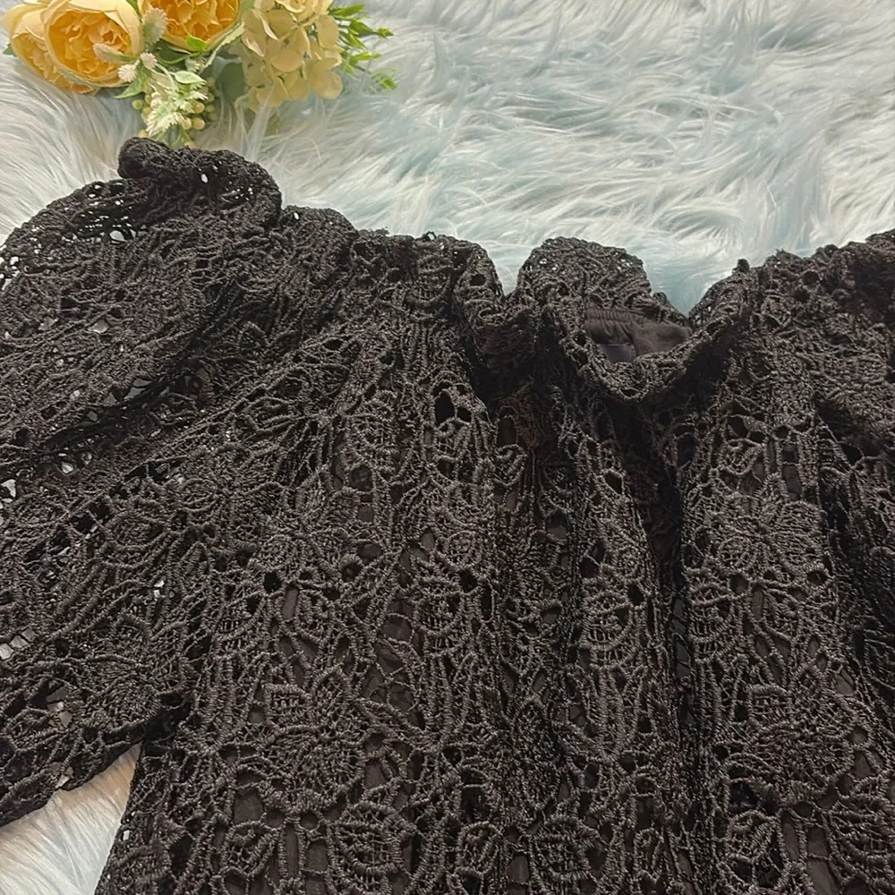 Anthropologie Maeve Off The Shoulder Cutwork Top sz XS